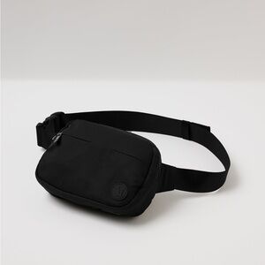 Vuori All Around Hip Pack - Black